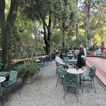 Hotel David - Happy hour seating. There was also seating inside. Wine, champagne & snacks were self serve. - Hotels & Travel Near Me - Florence, FI Hotel David - Happy hour seating. There was also seating inside. Wine, champagne & snacks were self serve. - Hotels & Travel Near Me - Florence, FI
