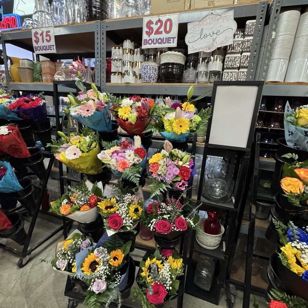 Imperial Florist - $20 bouquet - Florists Near Me - Norwalk, California Imperial Florist - $20 bouquet - Florists Near Me - Norwalk, California