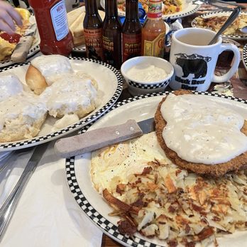 Black Bear Diner Tarzana - BIGFOOT Chicken Fried Steak & Eggs (2450-2510 cal) - Diners Near Me - Tarzana, California