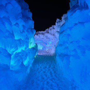 Ice Castles Minnesota - Landmarks & Historical Buildings Near Me - Falcon Heights, Minnesota Ice Castles Minnesota - Landmarks & Historical Buildings Near Me - Falcon Heights, Minnesota