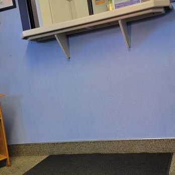 Tos Smog Test Only Station - Front desk. No crowd. - Smog Check Stations Near Me - Orangevale, California Tos Smog Test Only Station - Front desk. No crowd. - Smog Check Stations Near Me - Orangevale, California