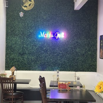 Makki Grill - Inside - Fast Food Near Me - Palatine, Illinois
