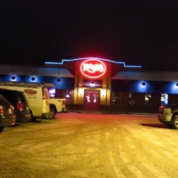 Kelseys Original Roadhouse - the outside of the restaurant - Bars Near Me - Orillia, Ontario
