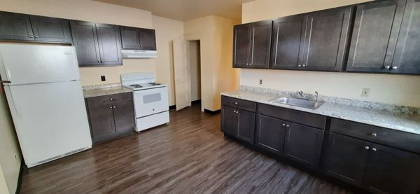 Siegrist Construction Logo