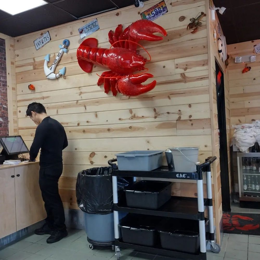 Yummy Crab Spokane, Spokane Roadtrippers