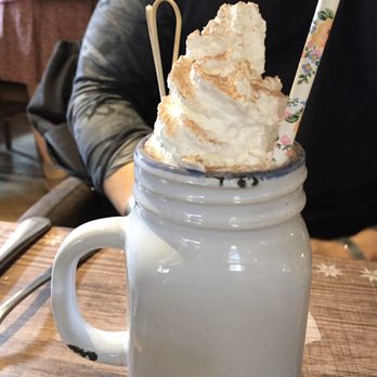Almresi Vail - Hot Chocolate - German Near Me - Vail, Colorado Almresi Vail - Hot Chocolate - German Near Me - Vail, Colorado
