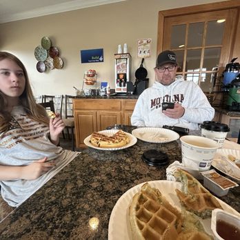 Best Western Flora Inn - Homemade Waffles!! Make them yourself! - Hotels Near Me - Flora, Illinois Best Western Flora Inn - Homemade Waffles!! Make them yourself! - Hotels Near Me - Flora, Illinois