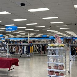 Ross Dress for Less - 04.21.2023.