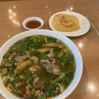 Din Ky 2 - My rice noodles #26 was delicious - Vietnamese Near Me - Houston, Texas Din Ky 2 - My rice noodles #26 was delicious - Vietnamese Near Me - Houston, Texas
