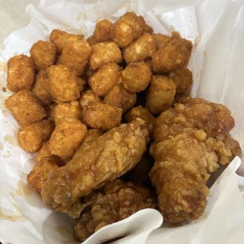 Potato Meets Wing - Basic Combo with Mala Seasoned Tots and Saigon Chili Wings (3pcs) - Chicken Wings Near Me - San Francisco, California Potato Meets Wing - Basic Combo with Mala Seasoned Tots and Saigon Chili Wings (3pcs) - Chicken Wings Near Me - San Francisco, California