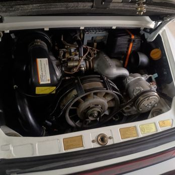 Mr Wrenchy - 86 Porsche 911 Carrera compression test - Auto Repair Near Me - Austin, Texas