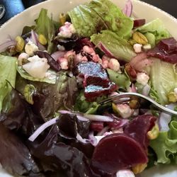 No 10 Eatery - Beet, goat cheese, pistachio salad