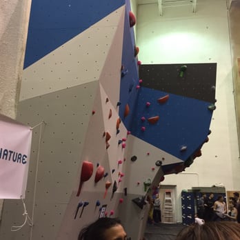 Climb Base 5 - Climbing Near Me - Coquitlam, British Columbia