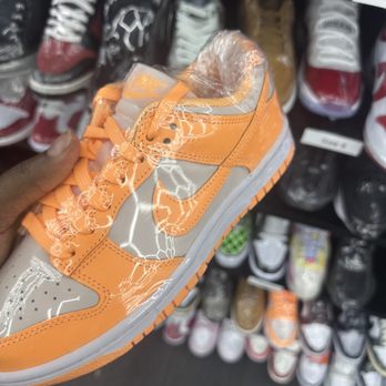 Bring It Back - Dunks - Men's Clothing Near Me - Las Vegas, Nevada Bring It Back - Dunks - Men's Clothing Near Me - Las Vegas, Nevada