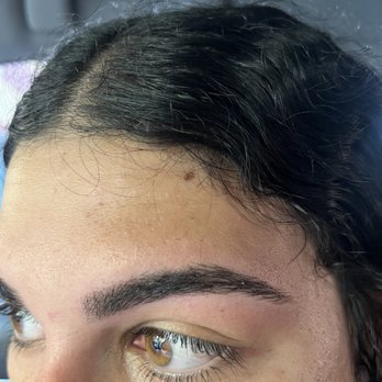 Silva Brow Bar - Eyelash Service Near Me - Tujunga, California