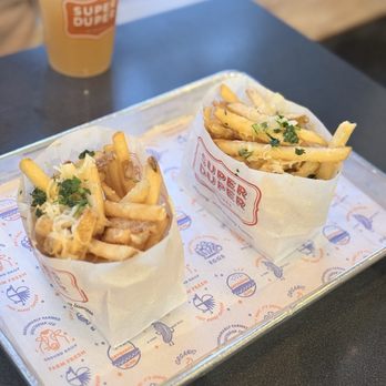 Super Duper Burgers - Burgers Near Me - Emeryville, California Super Duper Burgers - Burgers Near Me - Emeryville, California