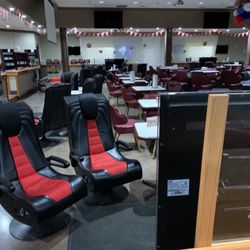 The Zone Sports Bar On Fort Campbell - Gaming Area