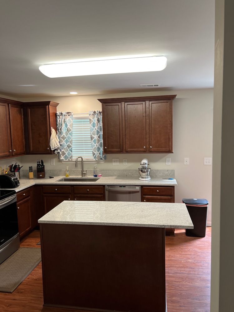 LEGACY COUNTERTOPS Updated September 2024 31 Photos & 14 Reviews