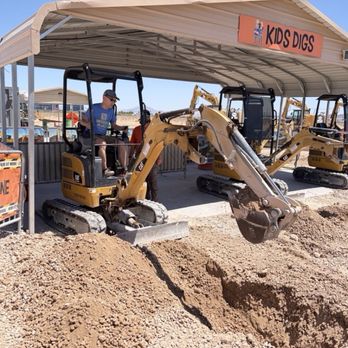 Dig This - 1.5 Ton Excavator Kid's Dig - Amusement Parks Near Me - Las Vegas, Nevada Dig This - 1.5 Ton Excavator Kid's Dig - Amusement Parks Near Me - Las Vegas, Nevada