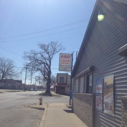 A and D Liquor Corner - Sign