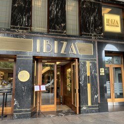 Ibiza - Store Front