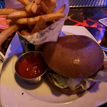 Tiki Tom’s - Smash burger - Tiki Bars Near Me - Walnut Creek, California Tiki Tom’s - Smash burger - Tiki Bars Near Me - Walnut Creek, California