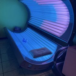 Tx Great Cuts and Tanning Beds