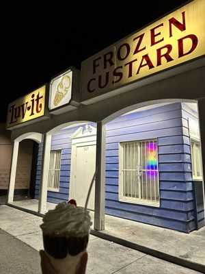 Luv-It Frozen Custard by null