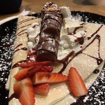 Redondo Coffee & Crepes - Kinder Bueno Crepe - Coffee & Tea Near Me - Renton, Washington Redondo Coffee & Crepes - Kinder Bueno Crepe - Coffee & Tea Near Me - Renton, Washington