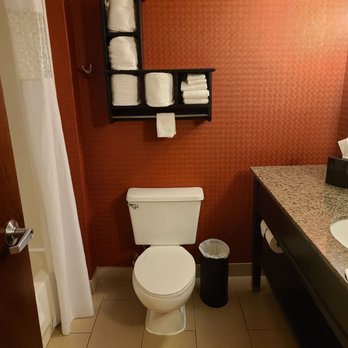 Hampton Inn Columbus-Airport - Hotels Near Me - Columbus, Ohio Hampton Inn Columbus-Airport - Hotels Near Me - Columbus, Ohio