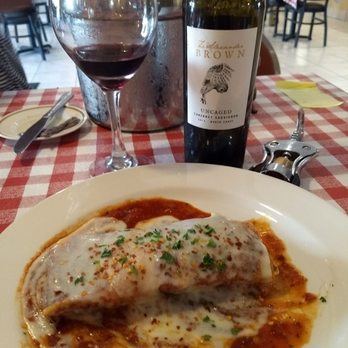 Villa Sorrento Cafe - Great lasagna! - Italian Near Me - Bradenton, Florida