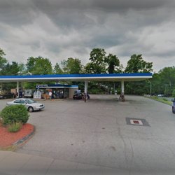 Canton Mobil street view.