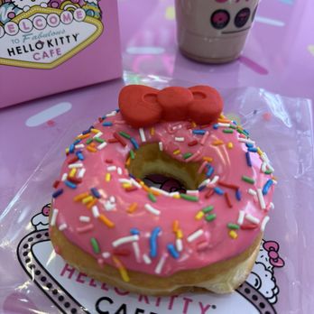 Hello Kitty Cafe - Donut - Themed Cafes Near Me - Las Vegas, Nevada