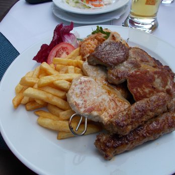 Adrijana Grill - Räuberplatte - Restaurants Near Me - Berlin, BE