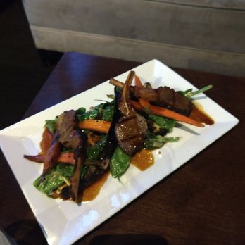 District - Oakland - The Szechuan Peppered Lamb chops (fantastic) - Wine Bars Near Me - Oakland, California