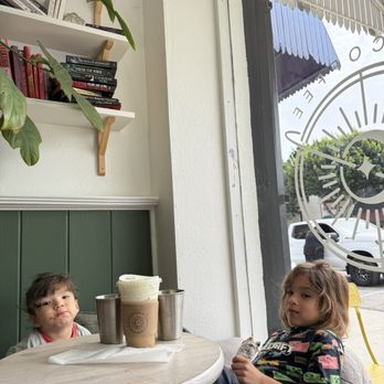 Anhelo Coffee - Coffee and croissants - Coffee & Tea Near Me - Los Angeles, California