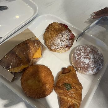 Paris Baguette - Bakeries Near Me - Raleigh, North Carolina Paris Baguette - Bakeries Near Me - Raleigh, North Carolina