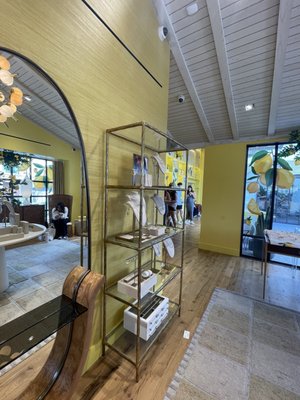 Kendra Scott Flagship by null