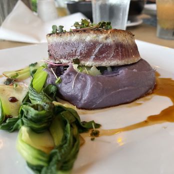 Oasis on the Beach - Seared ahi tuna - Hawaiian Near Me - Kapaa, Hawaii