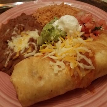 Fernando's Mexican Grill - Chicken chimichanga - Mexican Near Me - Kahului, Hawaii Fernando's Mexican Grill - Chicken chimichanga - Mexican Near Me - Kahului, Hawaii