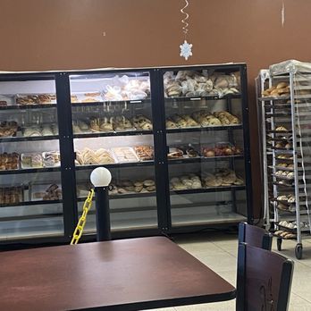 Canela Bakery - Choices of sweet Mexican bread - Bakeries Near Me - Montebello, California