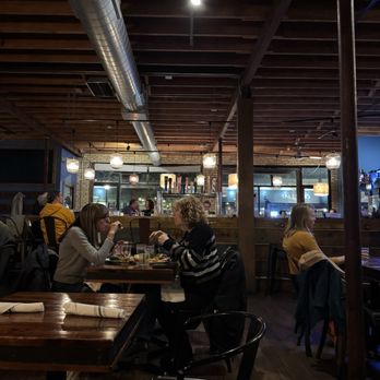 Peckish Pig - Breakfast & Brunch Near Me - Evanston, Illinois