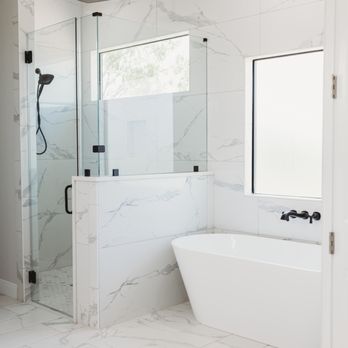 Bastrop Flooring & Granite - a bathtub and shower - Countertop Installation Near Me - Bastrop, Texas Bastrop Flooring & Granite - a bathtub and shower - Countertop Installation Near Me - Bastrop, Texas