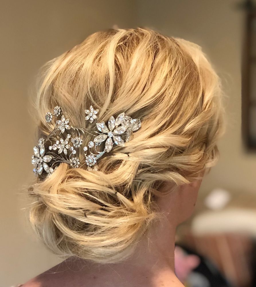 DC Bridal Hair and Makeup Logo
