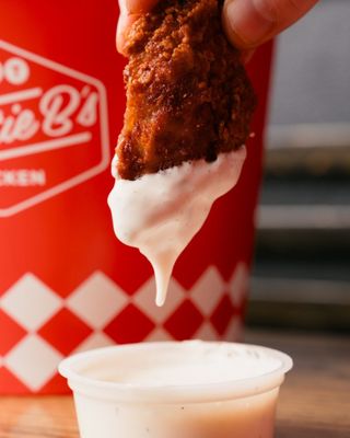 Hattie B's Hot Chicken by null