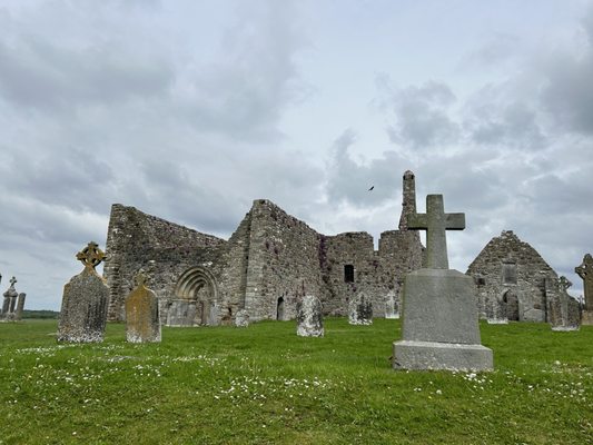 Clonmacnoise by null
