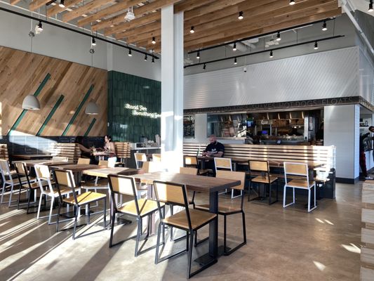 Shake Shack Midtown Tampa by null