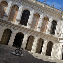 Villa Pisani