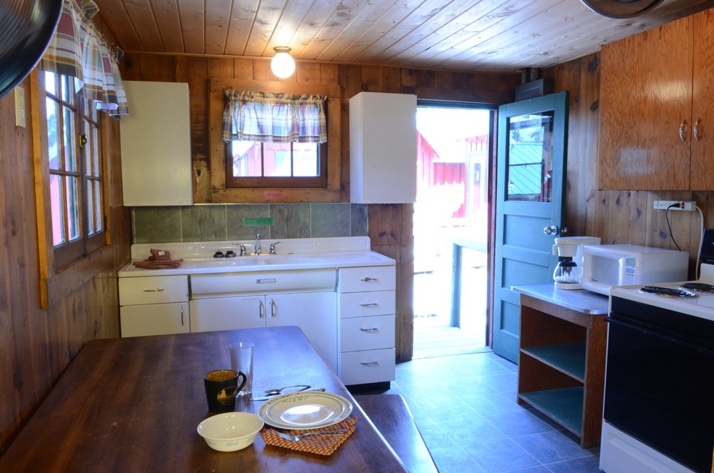 EAST LAKE RESORT 25 Photos & 18 Reviews Resorts 22430 Paulina