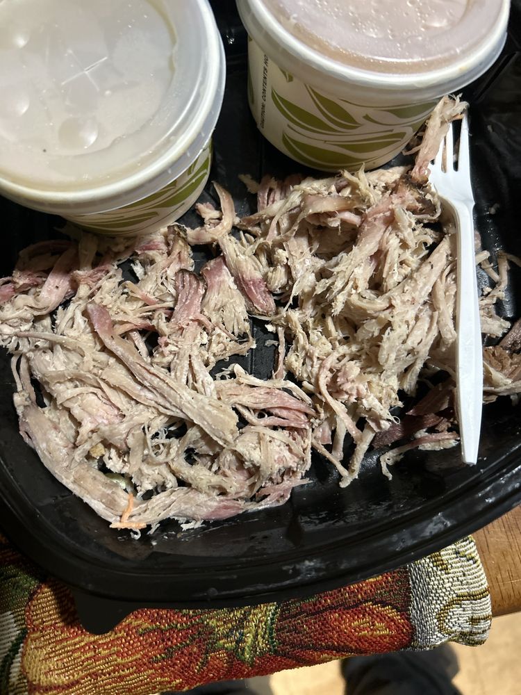 Food from Phoenix Smokehouse